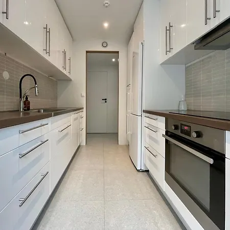 Panorama Modern With View شقة