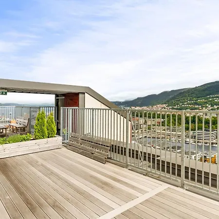 Panorama Modern With View شقة *
